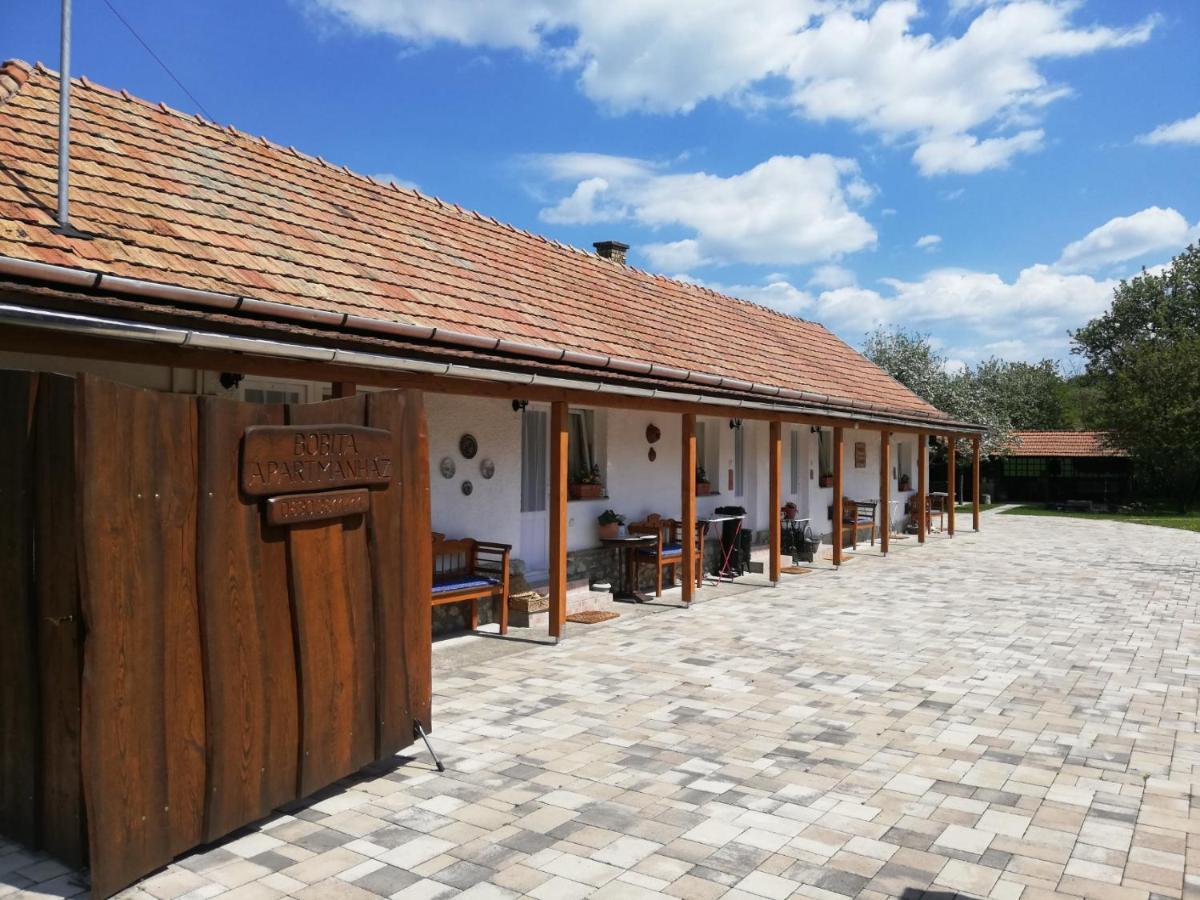 Bobita Apartmanhaz Szilvásvárad 外观 照片
