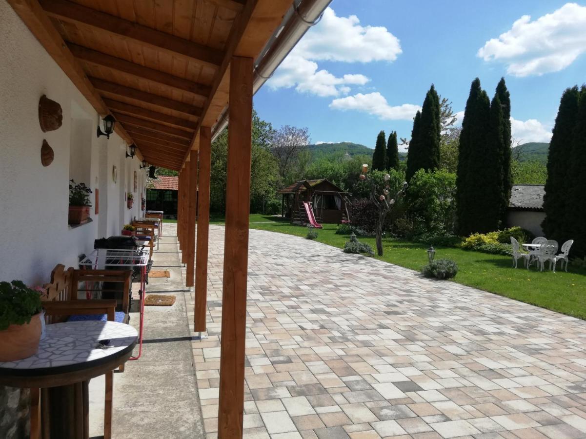 Bobita Apartmanhaz Szilvásvárad 外观 照片