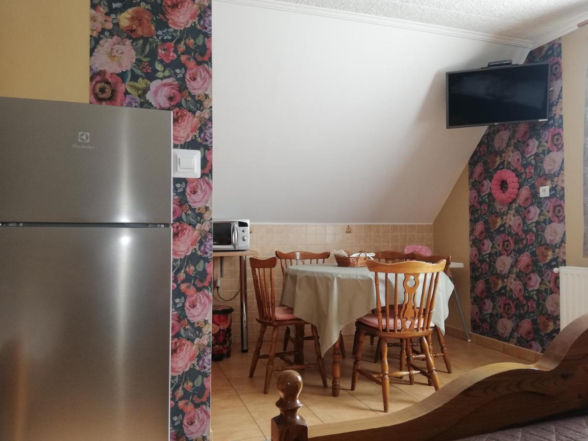 Bobita Apartmanhaz Szilvásvárad 外观 照片