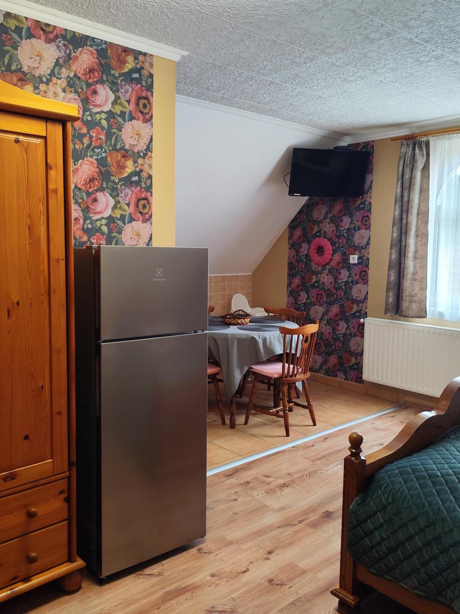 Bobita Apartmanhaz Szilvásvárad 外观 照片
